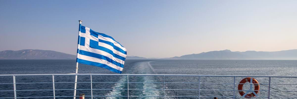 Why Go Island Hopping In Greece?